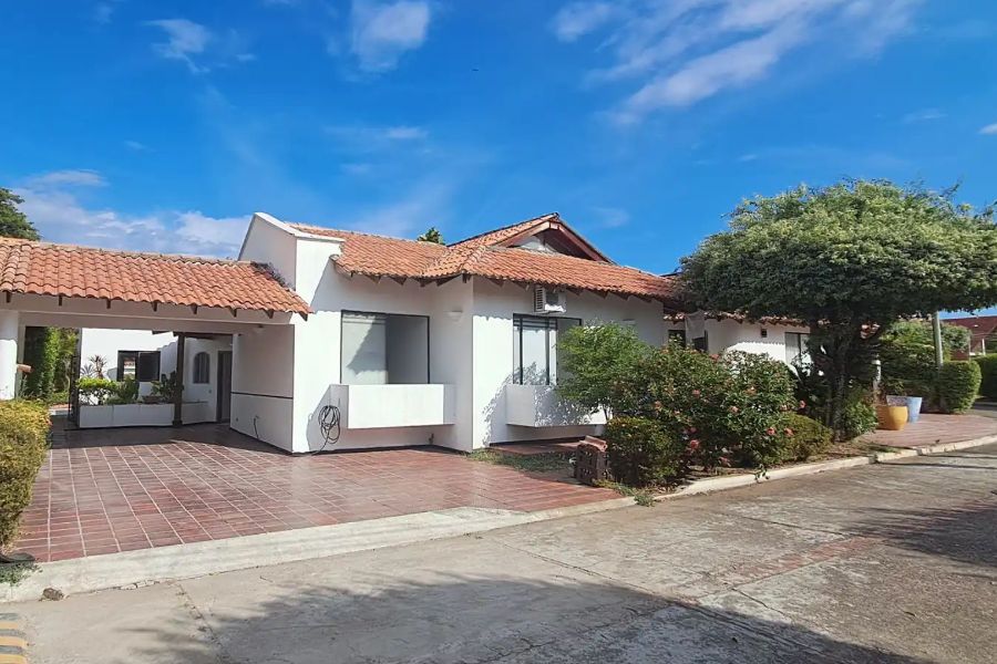 Casa en Venta en Ricaurte, Ricaurte, Cundinamarca