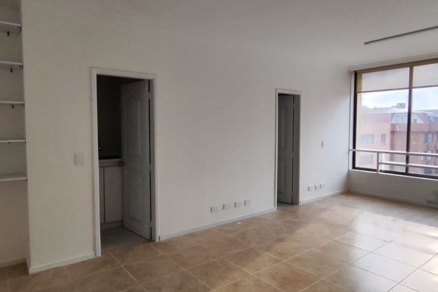 Oficina en Arriendo en Santa Bárbara Occidental, Bogotá, Cundinamarca